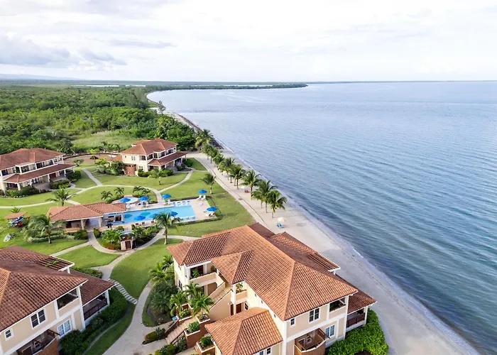 Seiri Del Mar Villa Hopkins