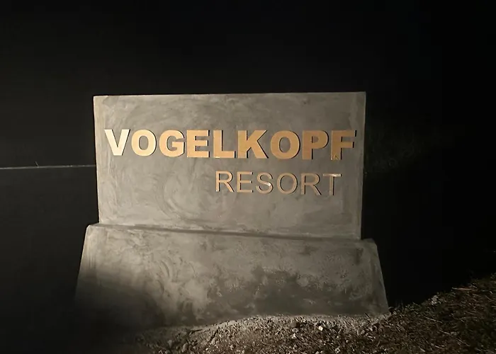Vogelkopf Resort Tapokreng