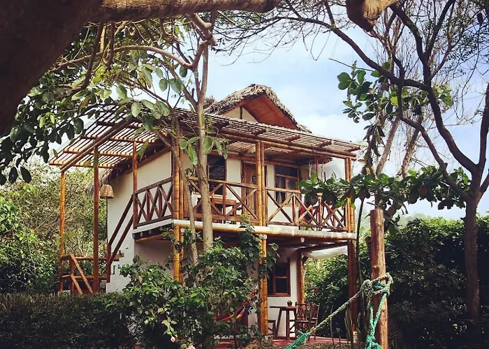 Hostal Los Orishas Ayampe