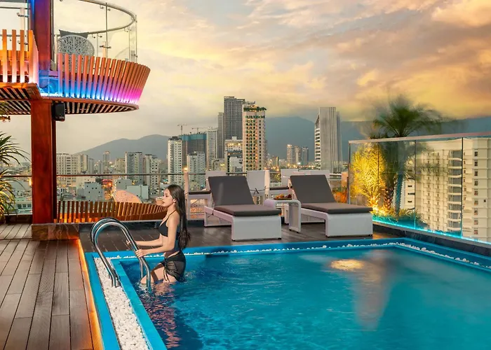 Mercy Emerald Hotel Danang