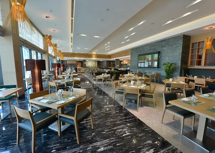 Ramee Grand Hotel And Spa Manama