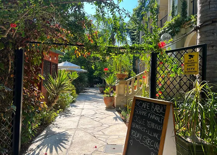 Babil Bahceleri - Gardens Of Babel Bed & Breakfast Lapithos 