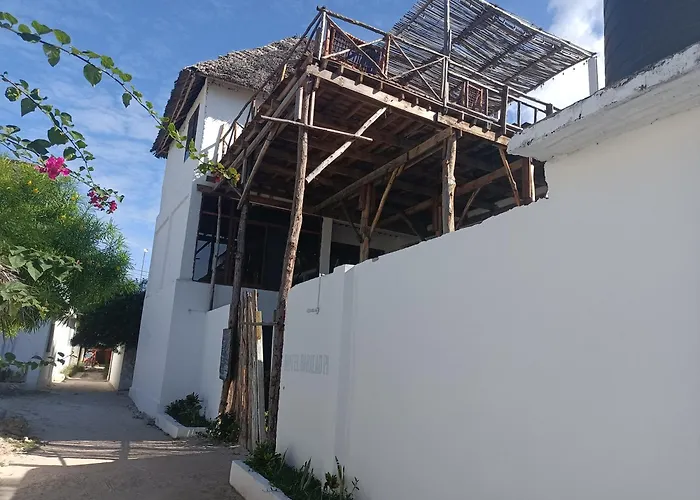 Babalao Rooftop Hotel Paje