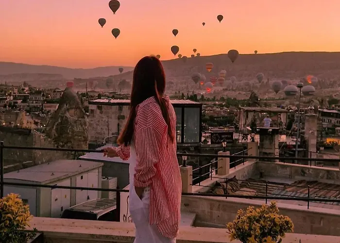 Emit Sakura Cave Hotel Göreme