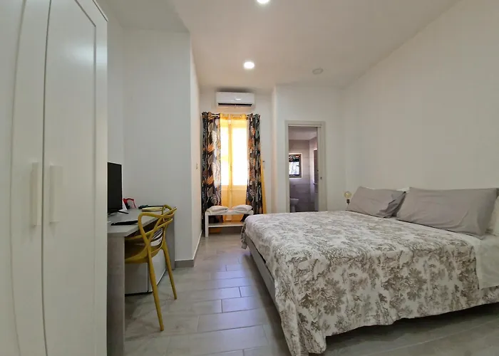 Le Stanze Di Veronica Naples