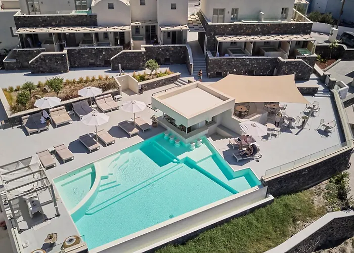 Adorno Oia Hotel