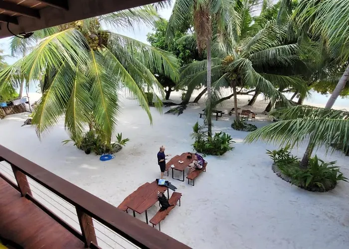 Aveyla Manta Village Dharavandhoo