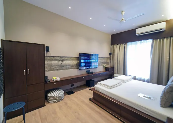 Central Bed & Breakfast Kolkata