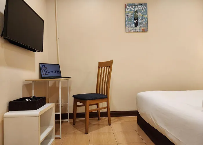 The Travellers House - Pet Friendly Accommodation Bangkok