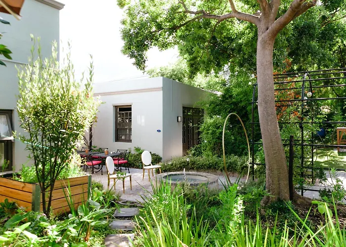 La Fontaine Boutique Hotel By The Oyster Collection Franschhoek