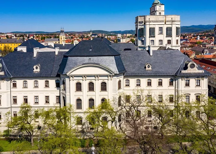 Hotel Unicornis Eger