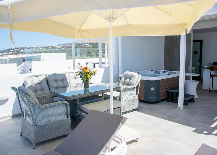 Exclusive Penthouse With Jacuzzi And Gas Barbecue Apartment Kyrenia 