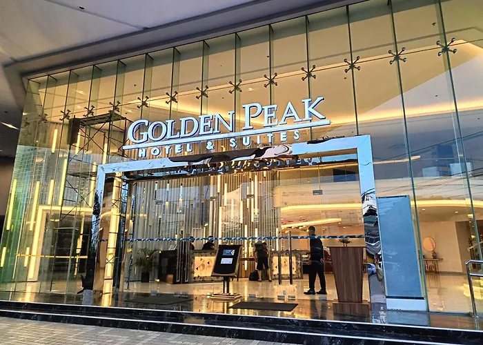 Golden Peak Hotel & Suites Powered By Cocotel Cebu