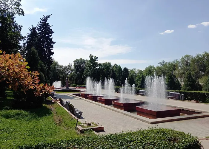 "В Центре Города" Квартира - "Downtown" Apartment Almaty