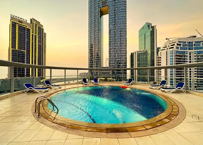 Lxry Full Marina View & Rooftop Pool 40% Off Dubai