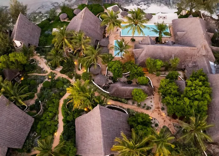 Sunshine Marine Lodge Matemwe 