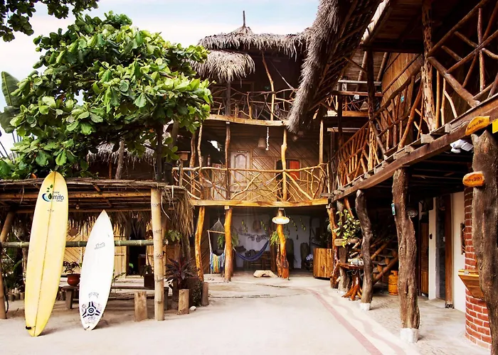 Hostal Olmito Canoa