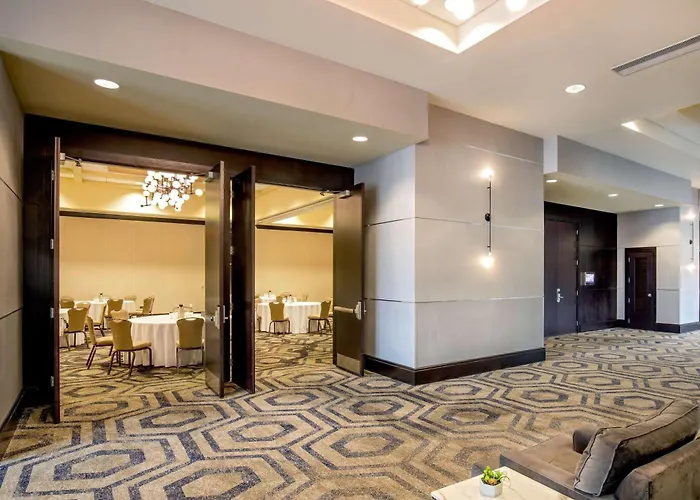 Hilton Columbus/Polaris Hotel Flint