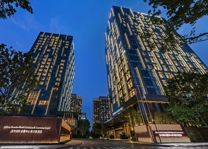 深圳国际会展中心希尔顿酒店 前海华发冰雪世界店 Hilton Shenzhen World Exhibition & Convention Centre Qianhai Snow World