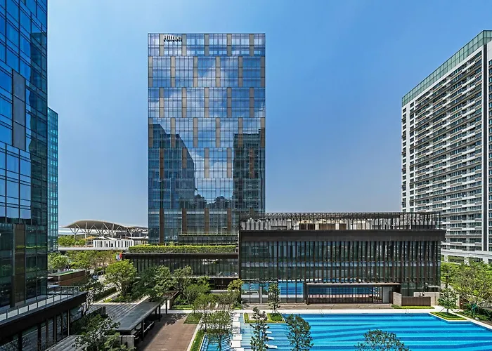 深圳国际会展中心希尔顿酒店 前海华发冰雪世界店 Hilton Shenzhen World Exhibition & Convention Centre Qianhai Snow World
