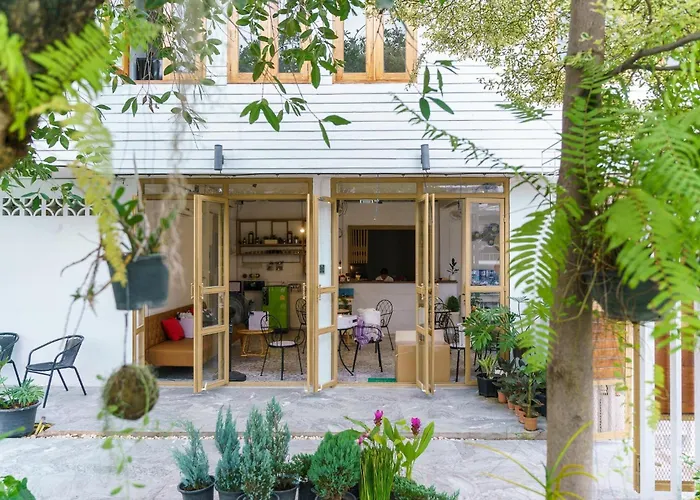 Sherva101 Home And Hostel Chiang Mai