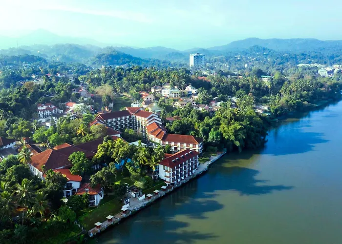 Mahaweli Reach Hotel Kandy