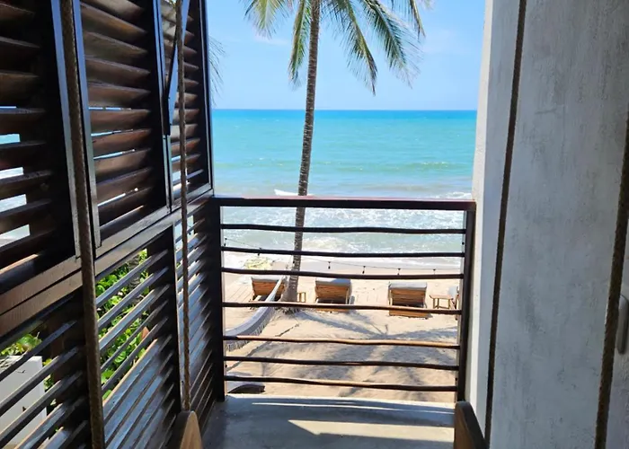 Makao Beach Hotel Palomino