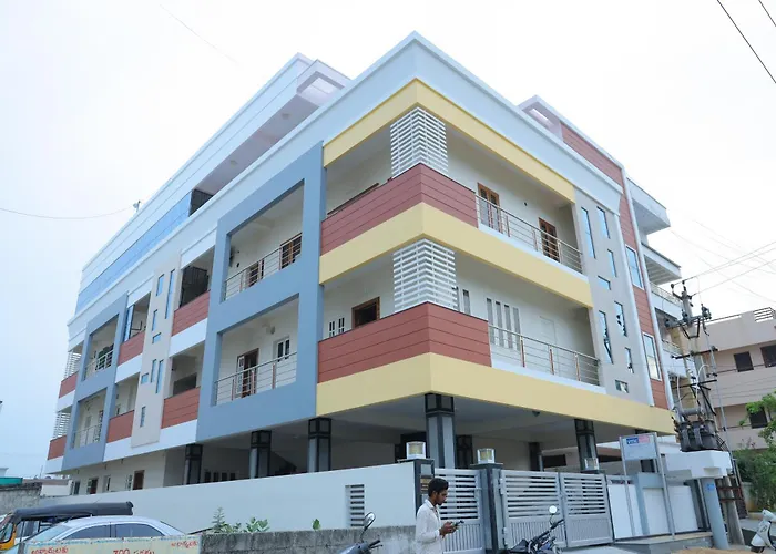 Padma Homes Stay- Luxury Service Apartment 1Bhk & 2Bhk & 3Bhk Tirupati