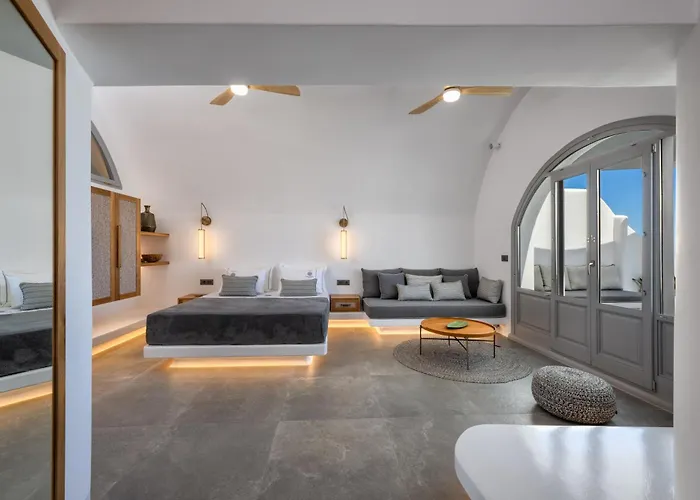 Eteoro Suites Imerovigli 