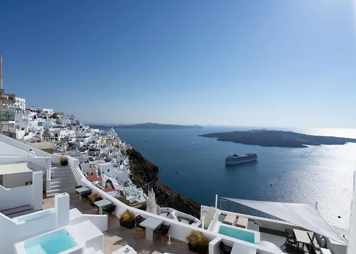 Asha Luxury Suites Fira 