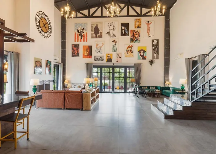 Stayvista'S The Barn House - Farm-View Villa With With Bonfire, Indoor Pool & Bar Chandigarh