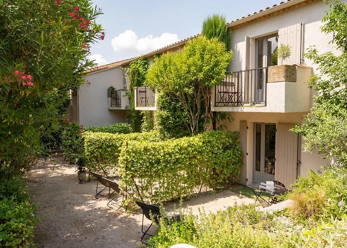 Hotel L'Amandiere Saint-Rémy-de-Provence