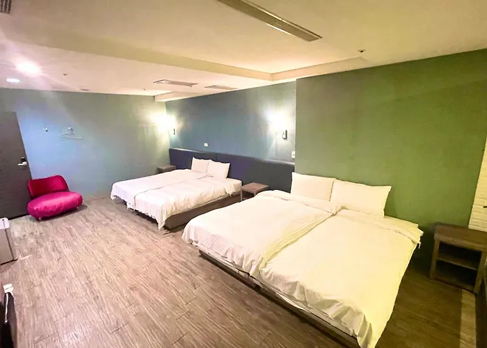 Walker Hotel - Zhengyi 2 Taipei