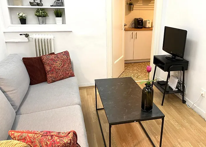 Artistic Deco Apartment Athens