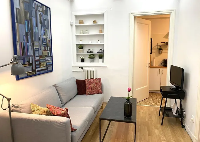 Artistic Deco Apartment Athens