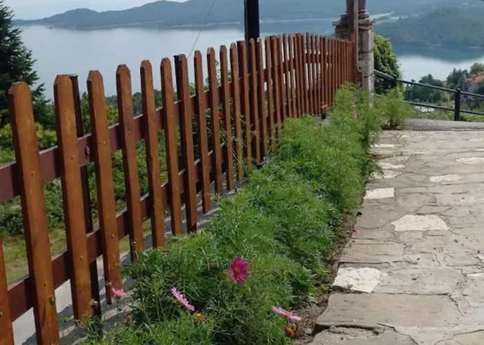 Kynthia Guesthouse Neochori 