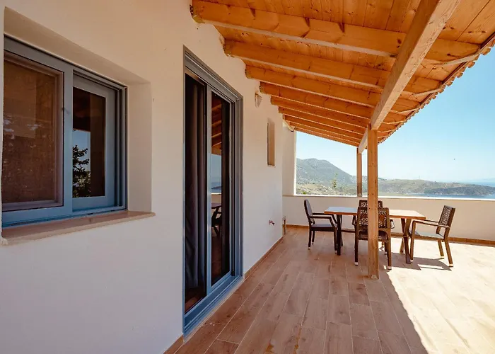 Alex Boutique Hotel Himare