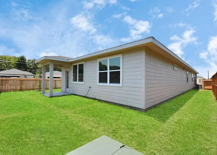 4Bedroom Escape - Near Med Center With Backyard Houston