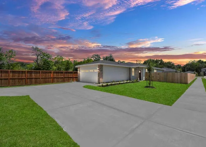 4Bedroom Escape - Near Med Center With Backyard Houston