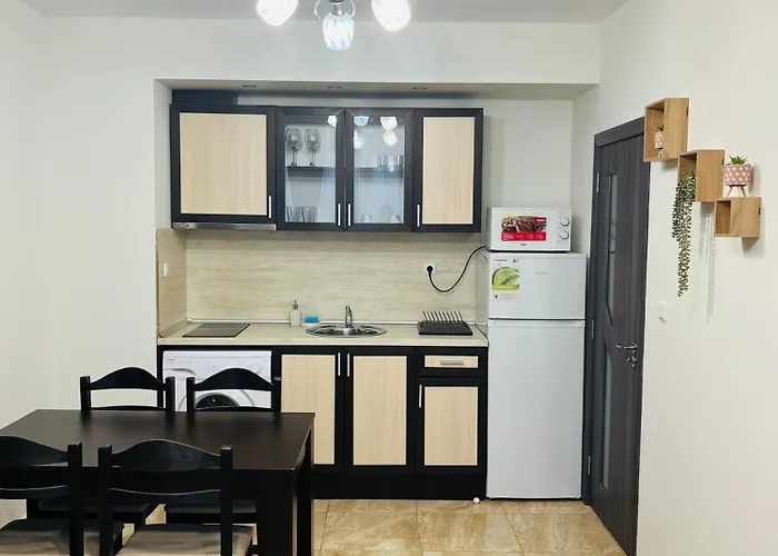 Golden Sea View New Apartment Pomorie