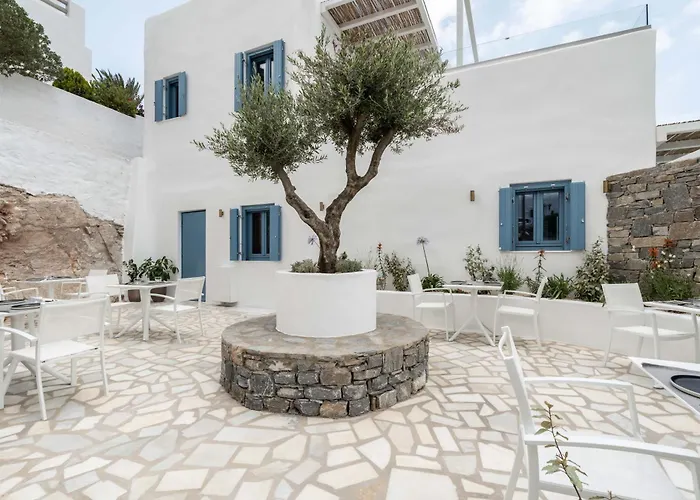 Aura Suites Paros Naousa