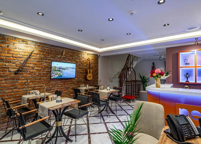Pera Luna Premium Hotel Istanbul