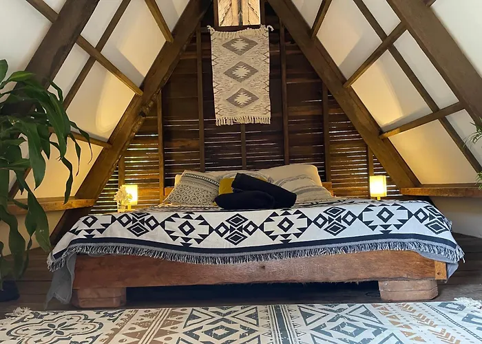La Boheme Boutique Glamping Hotel General Luna 