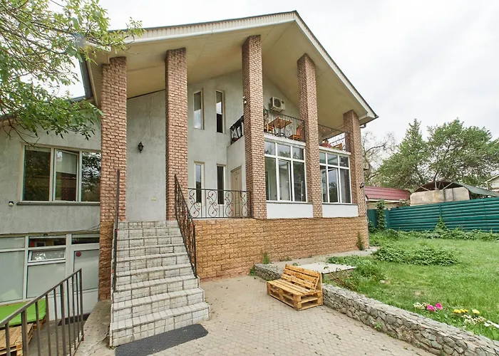 Wanderlust Hostel Riverside Almaty