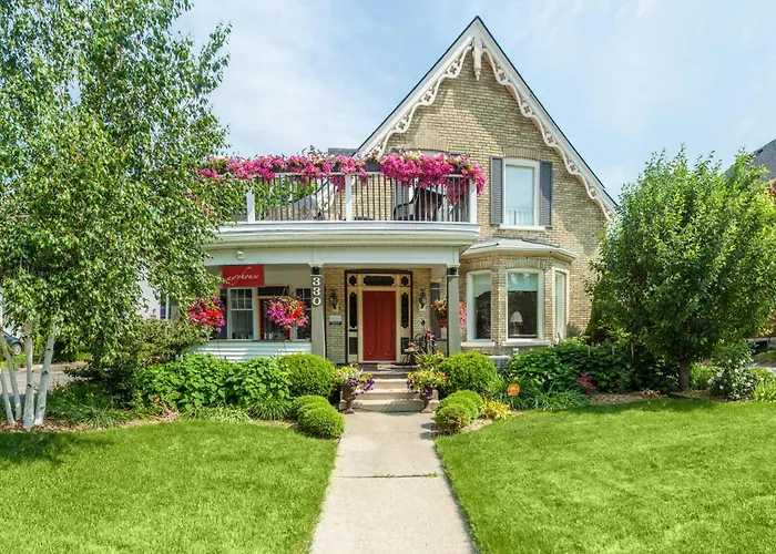 Avery House B&B Stratford
