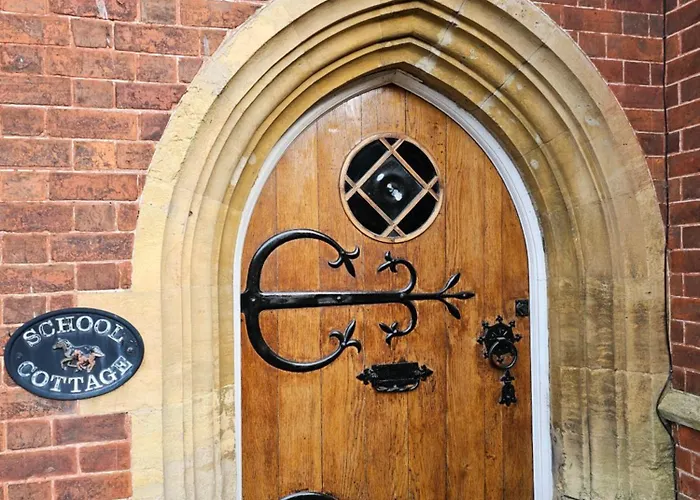 Grade 2 Listed School Cottage In York.
