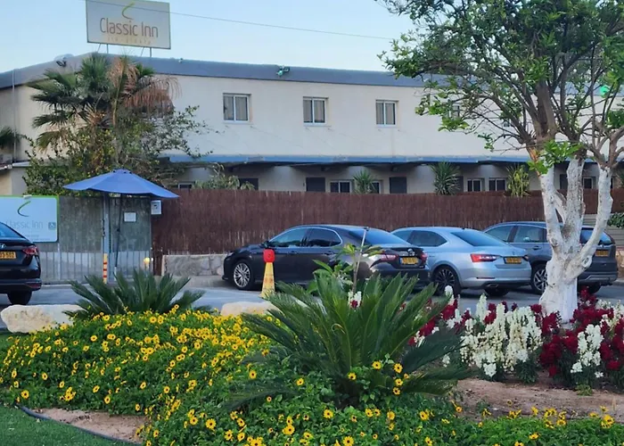 Classic Inn לאורחים מגיל 25 ומשפחות Eilat
