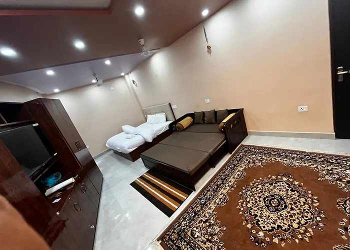 Preeti'S Nest Apartment Varanasi