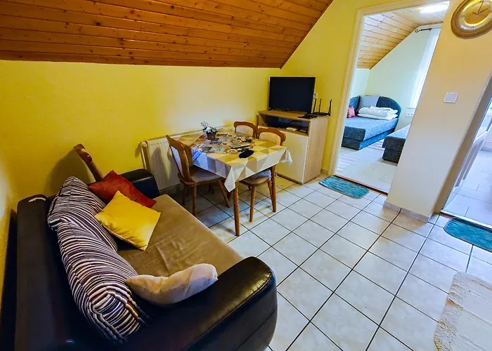 Attila Apartman - Szabadsag Ut Harkány