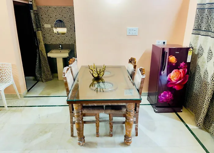 Prince Castle-2Bhk Luxurious Apartment/Guesthouse Hyderabad